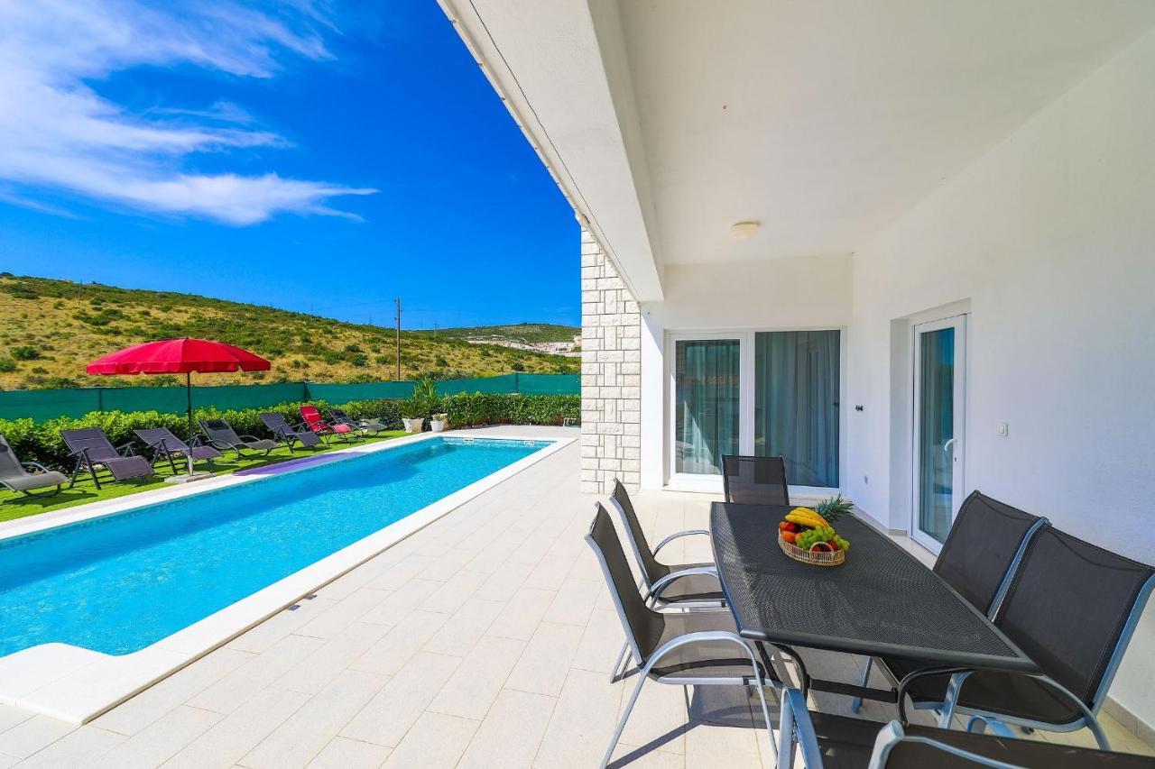 Villa Olivia Trogir Dış mekan fotoğraf
